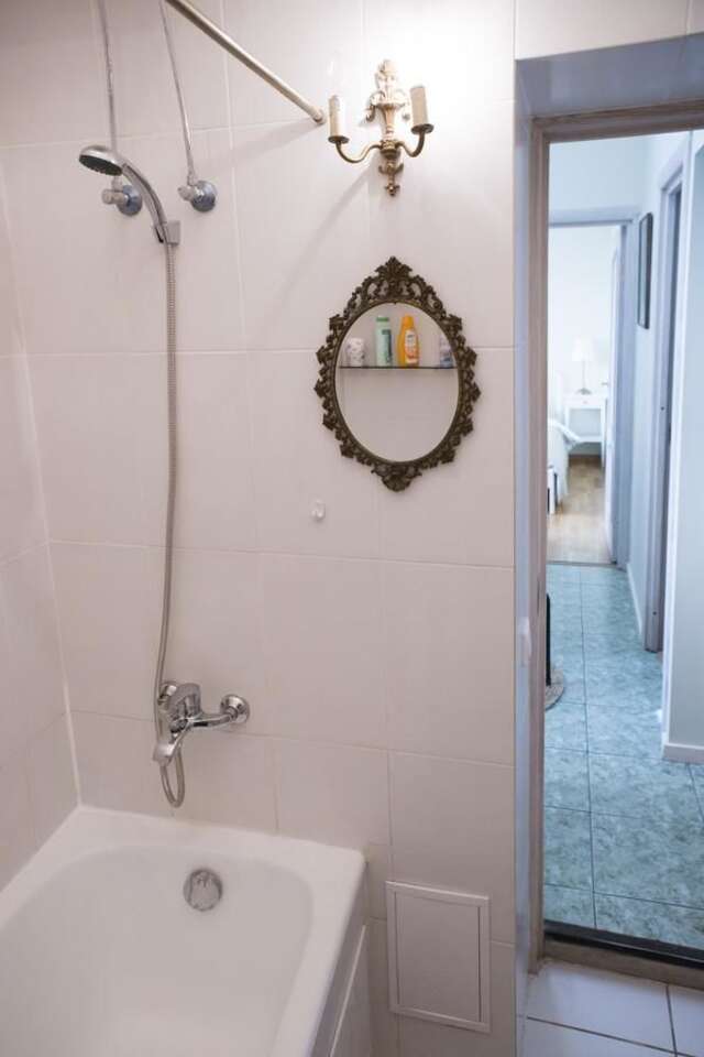 Апартаменты Jovitos Apartment near Gediminas Ave Вильнюс-13